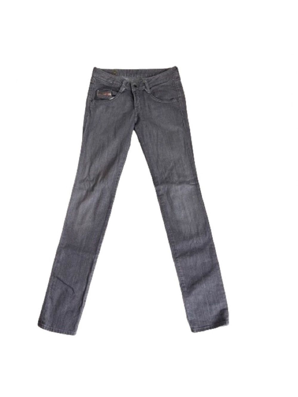 Women’s Diesel Grey Straight Jeans Size 26 US!